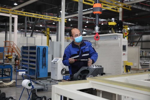 上海高科技企業復工，自動化科技助機器人生產機器人